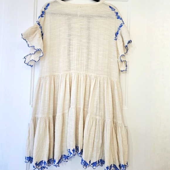 FREE PEOPLE Santiago Cream Dress with Blue Embroidery Sz Medium - Picture 8 of 13